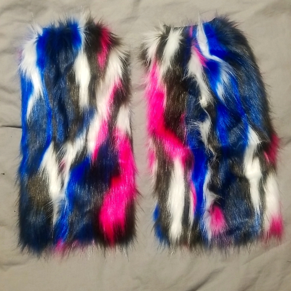 Funky leg warmers